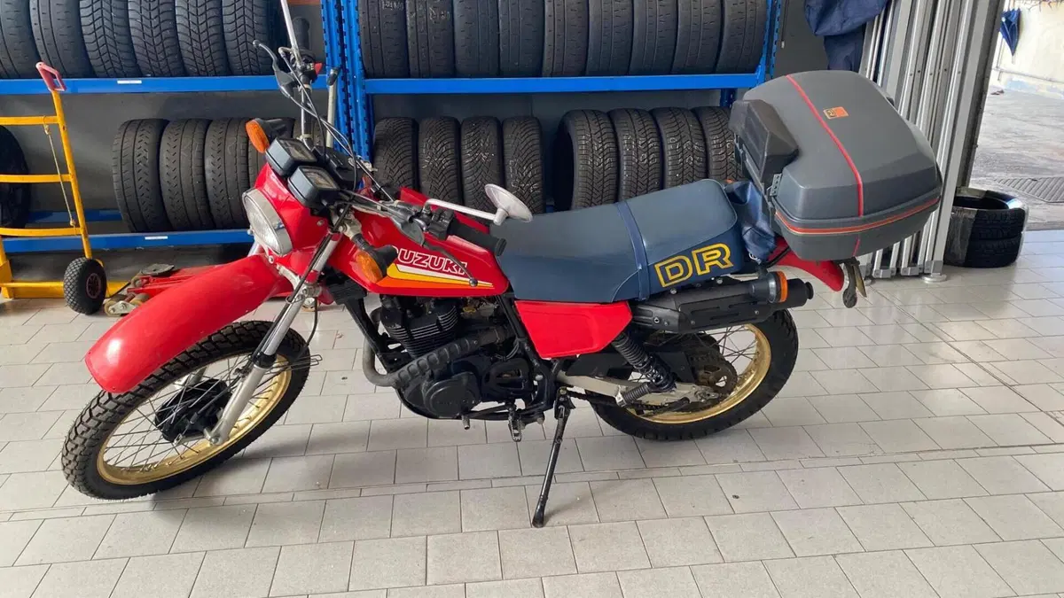 Suzuki  
