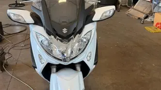 Suzuki Burgman AN 650 Executive ABS (2013 - 17) usata