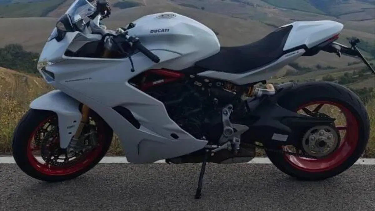 Ducati SuperSport 939 S (2017 - 20)  (4)
