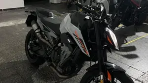 KTM 790 Duke L (2023 - 24)  (3)