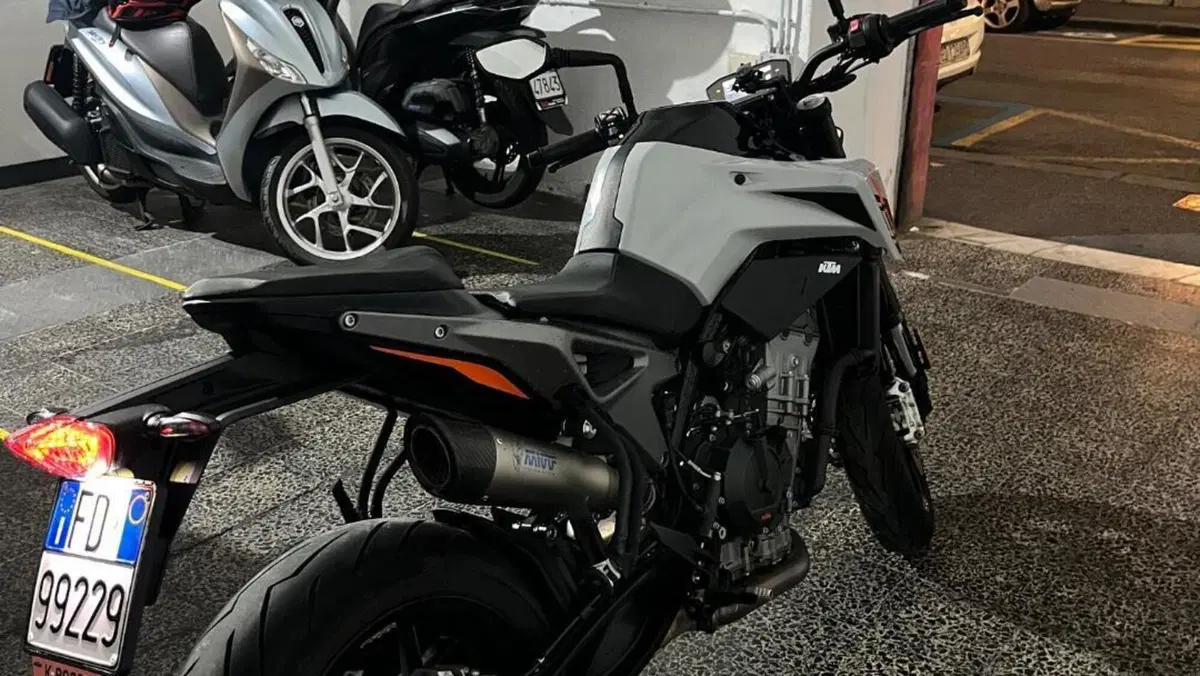 KTM 790 Duke L (2023 - 24)  (4)