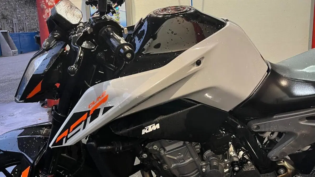 KTM 790 Duke L (2023 - 24)  (17)