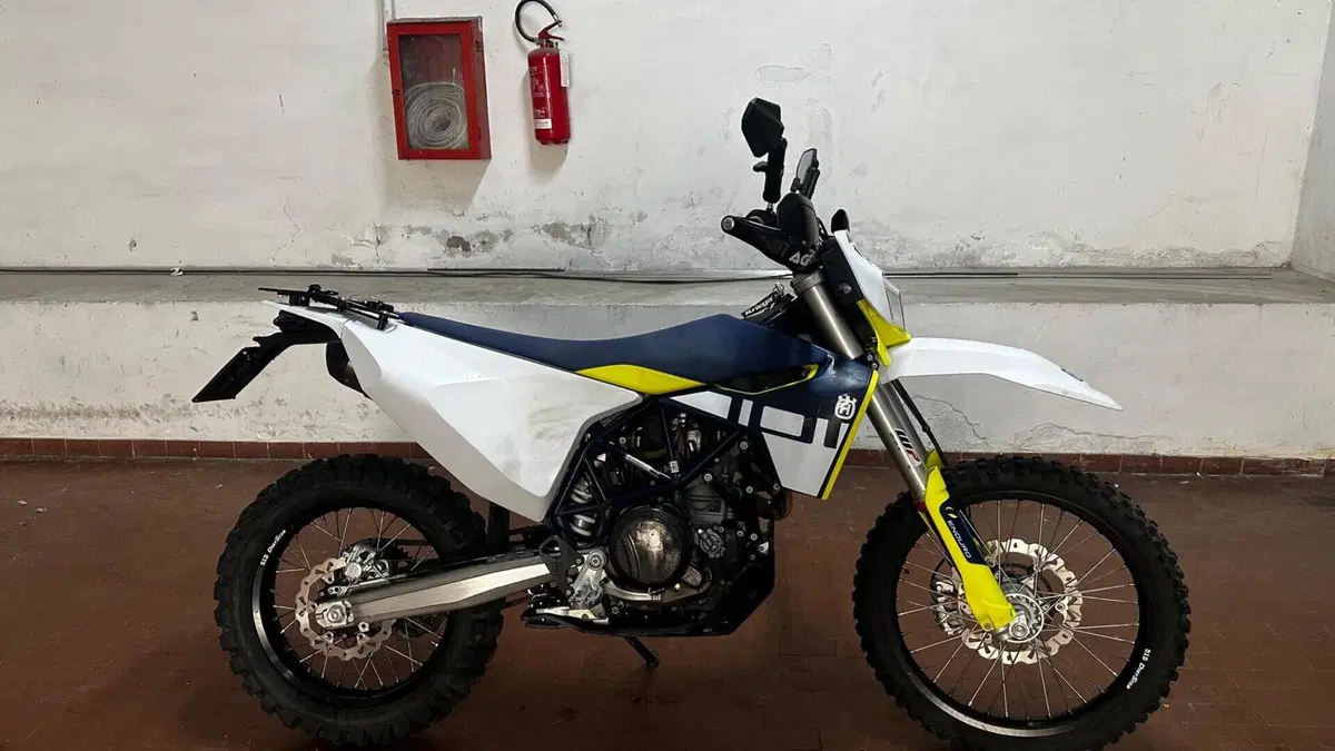 Husqvarna 701 Enduro (2023 - 25) 