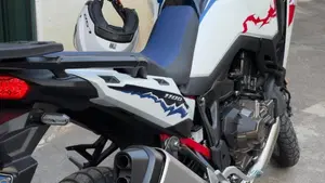 Honda Africa Twin CRF 1100L (2024 - 26)  (2)