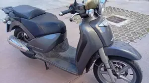 Aprilia Scarabeo 200 (2007 - 11)  (3)