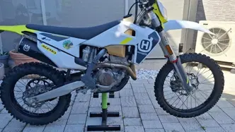 Husqvarna FE 250 (2022)