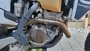 Husqvarna FE 250 (2022)  (10)
