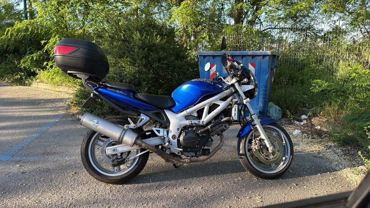 Suzuki SV 650 (1999 - 02) 