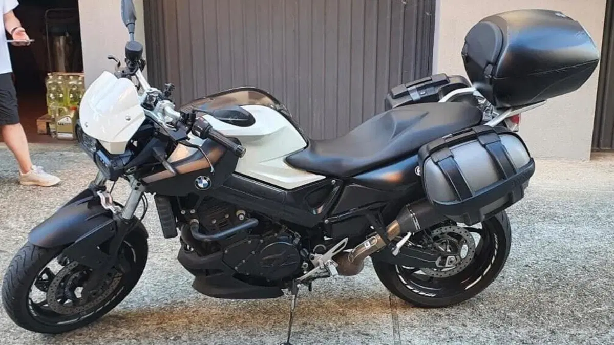 Bmw F 800 R (2009 - 11)  (4)