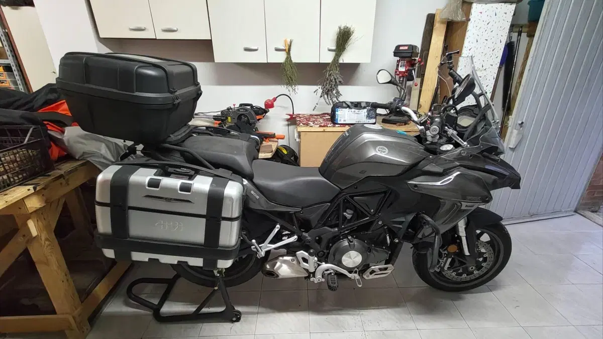 Benelli TRK 502 ABS (2017 - 20) 