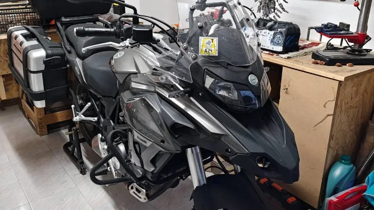 Benelli TRK 502 ABS (2017 - 20)  (2)