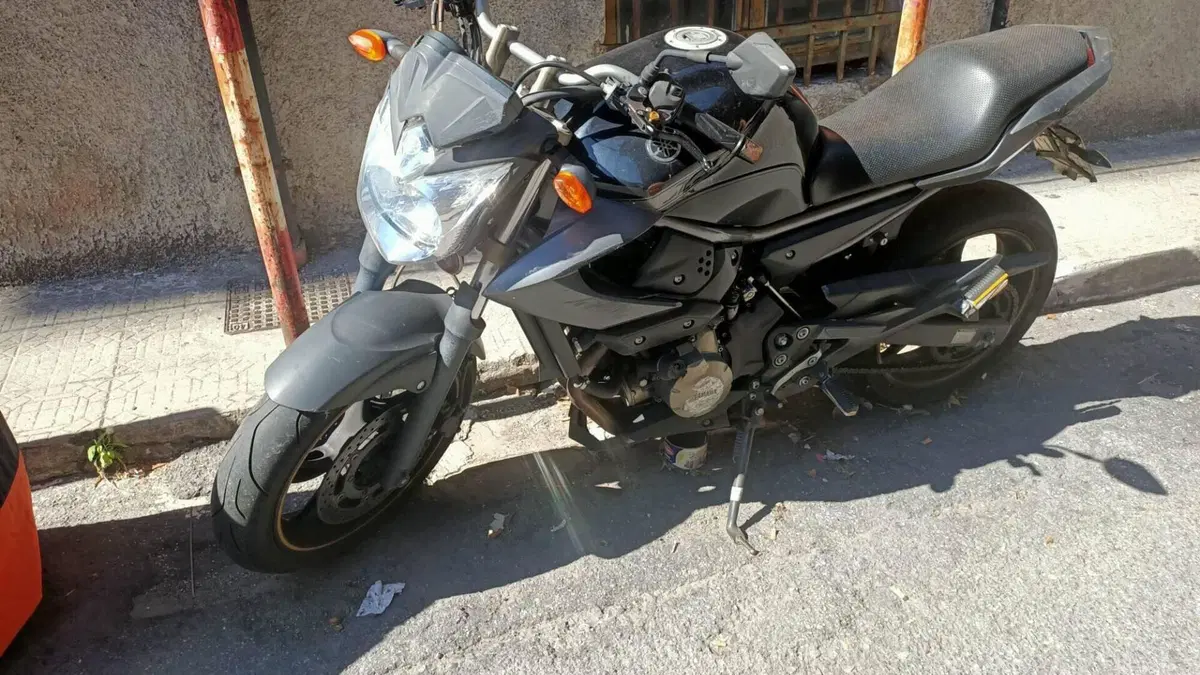 Yamaha XJ6 (2008 - 15) 