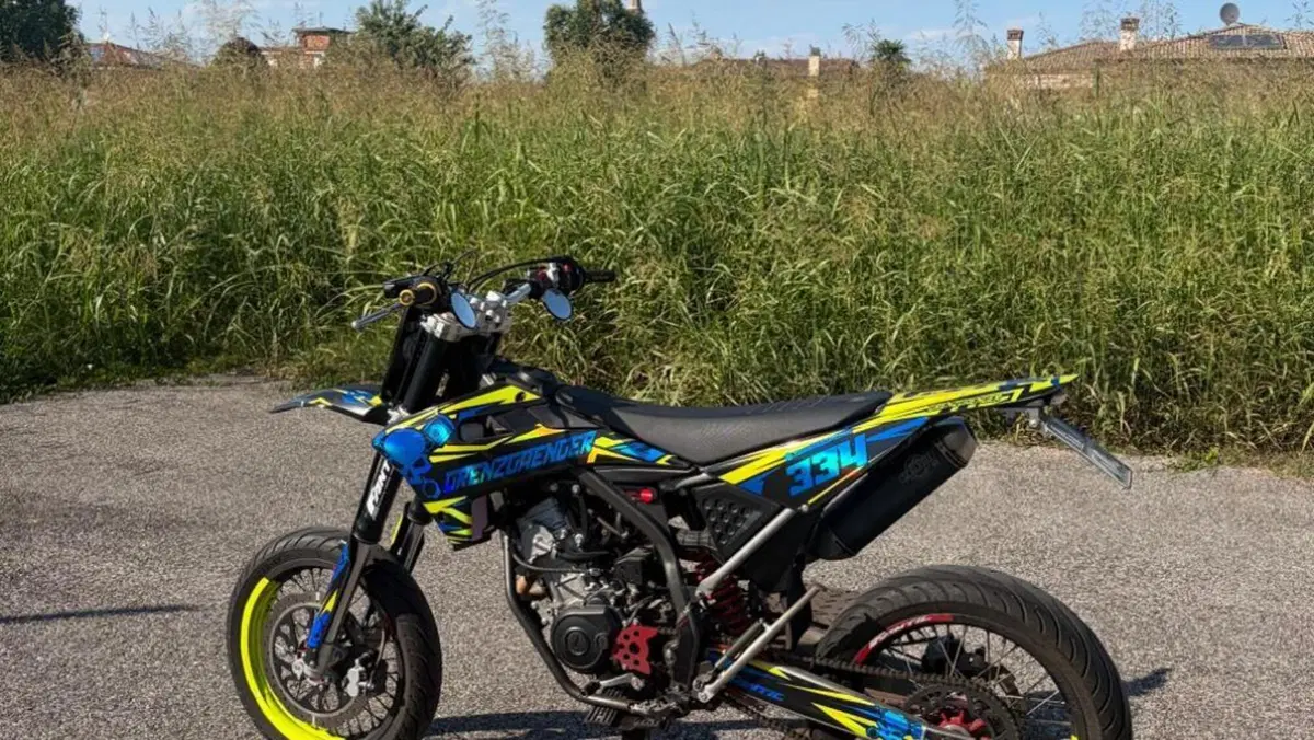 Fantic Motor XMF 125 Motard Performance 4t (2021 - 22)  (5)