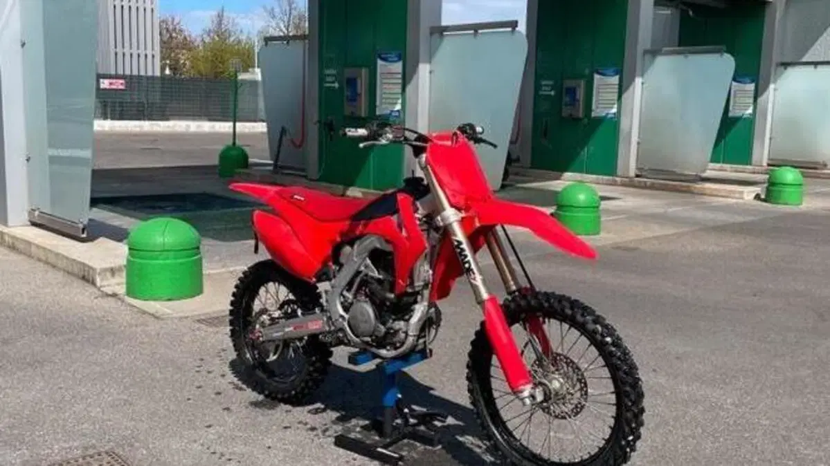 Honda CRF 250R (2014) 