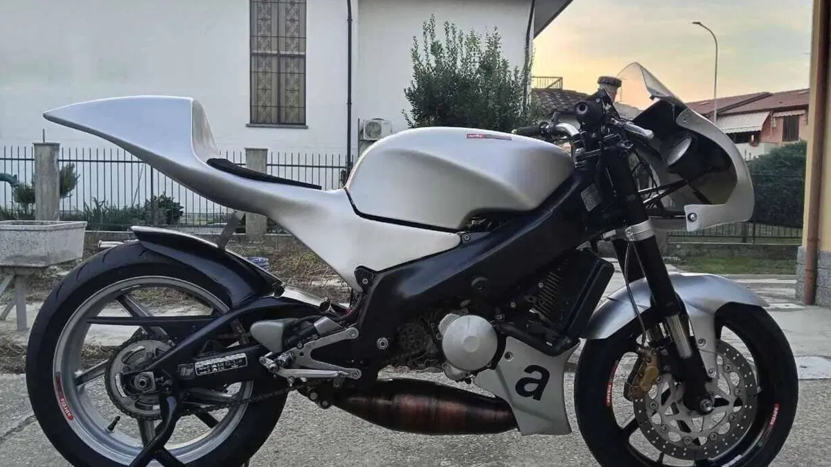 Aprilia RS 125 (2003 - 05)  (2)