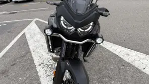 Honda Africa Twin CRF 1100L ES (2024 - 26)  (3)