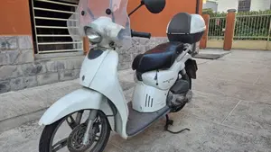 Aprilia Scarabeo 50 (2007 - 08)  (2)