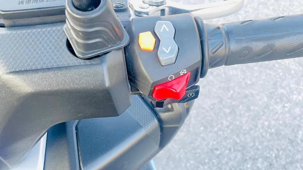 Kymco DTX 360 350 (2022 - 26)  (9)