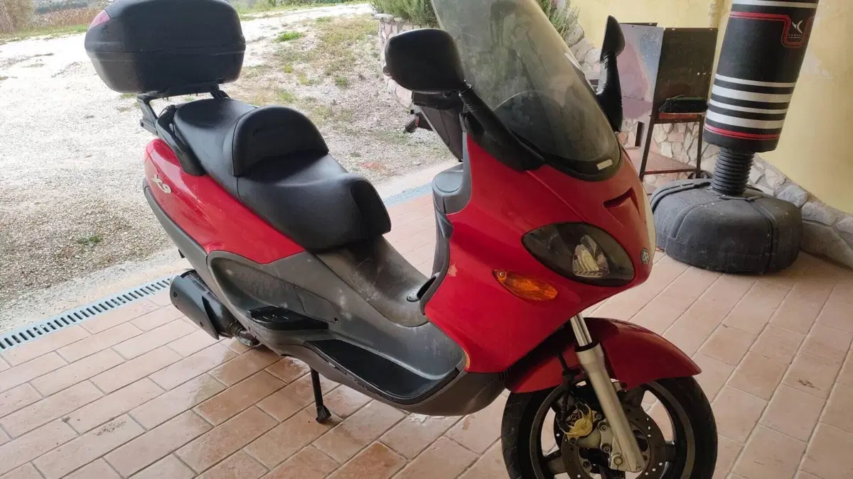Piaggio X9 180 Amalfi  (3)