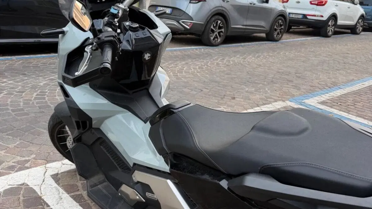 Honda X-ADV 750 DCT (2021 - 24)  (2)