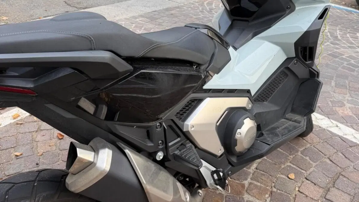 Honda X-ADV 750 DCT (2021 - 24)  (3)