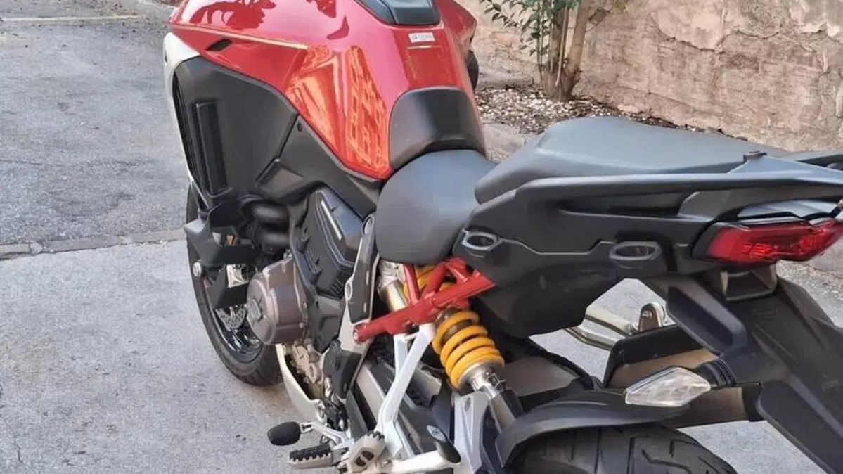 Ducati Multistrada V4 S (2021 - 24)  (2)
