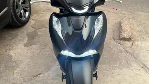 Honda SH 125i (2024 - 25) 