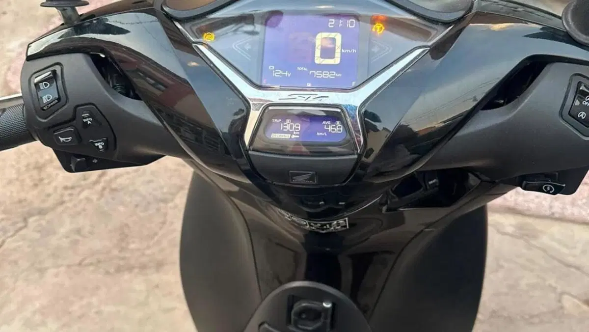 Honda SH 125i (2024 - 25)  (6)