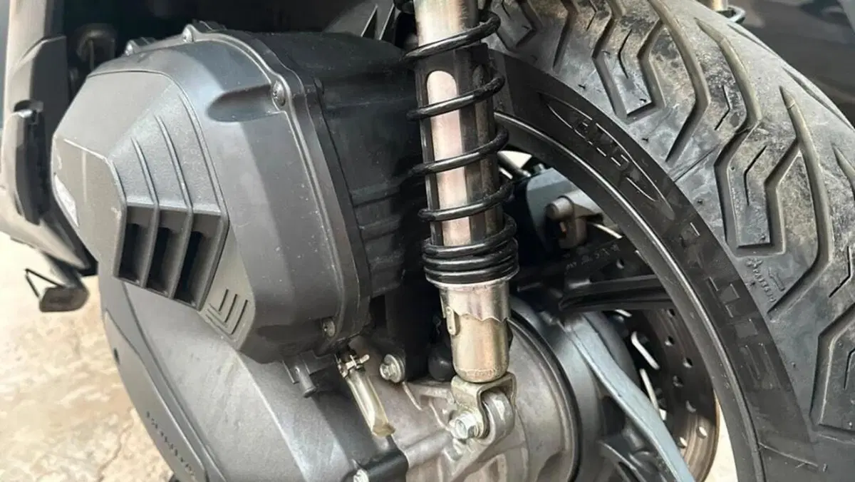 Honda SH 125i (2024 - 25)  (13)