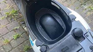 Piaggio Zip 50 2T (2000 - 18)  (6)