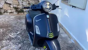 Vespa GTS 300 (2023 - 24)  (3)