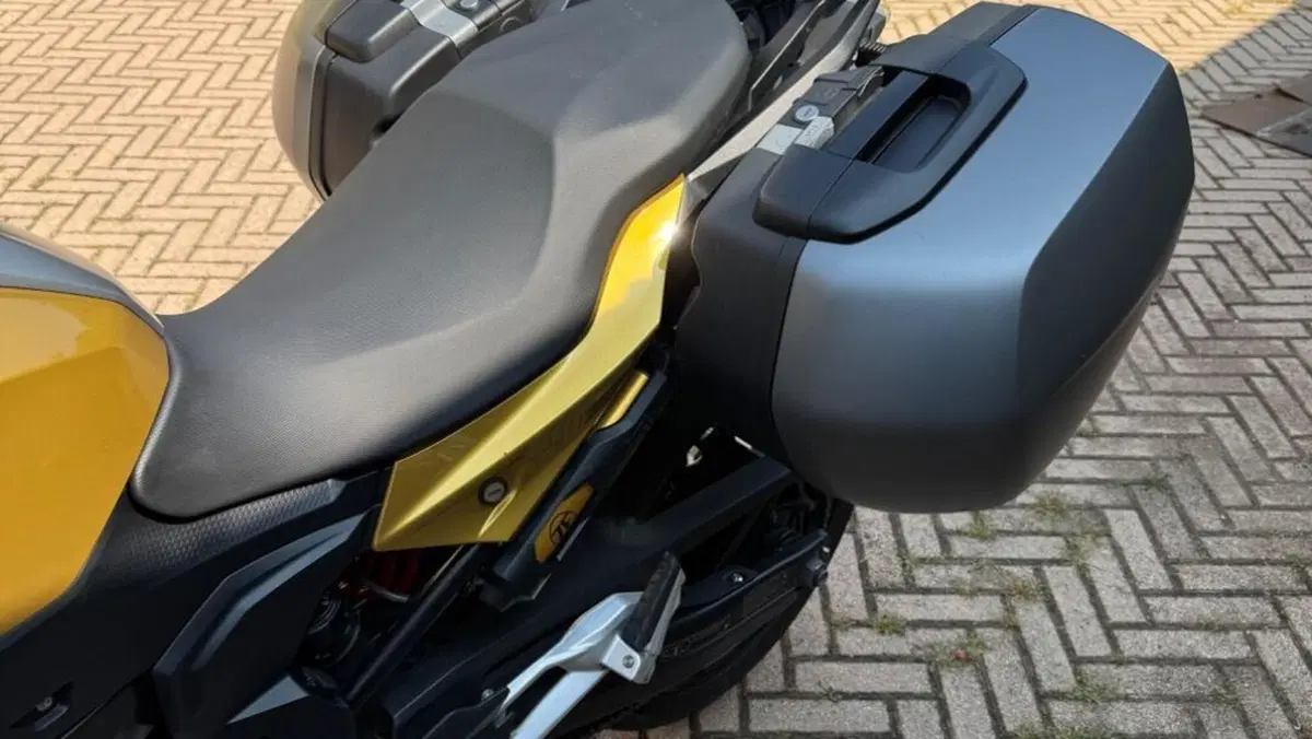 Bmw F 900 XR (2020 - 24)  (9)