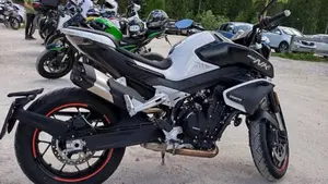 CFMOTO 800NK Advanced (2023 - 26) 