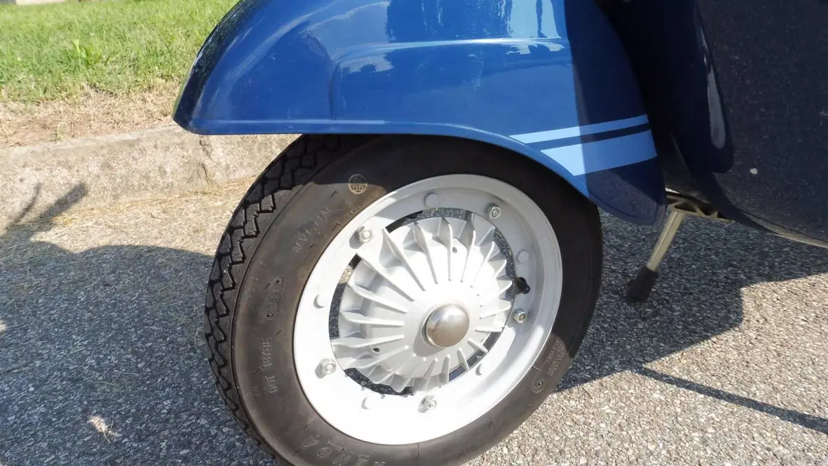 Piaggio   (9)