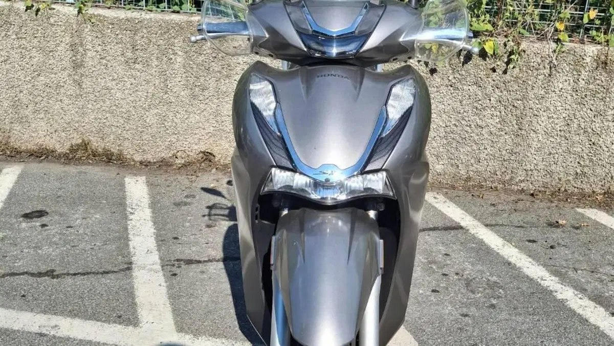 Honda SH 350 (2021 - 24)  (2)