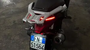 Voge Sfida SR1 ADV (2023 - 26)  (4)