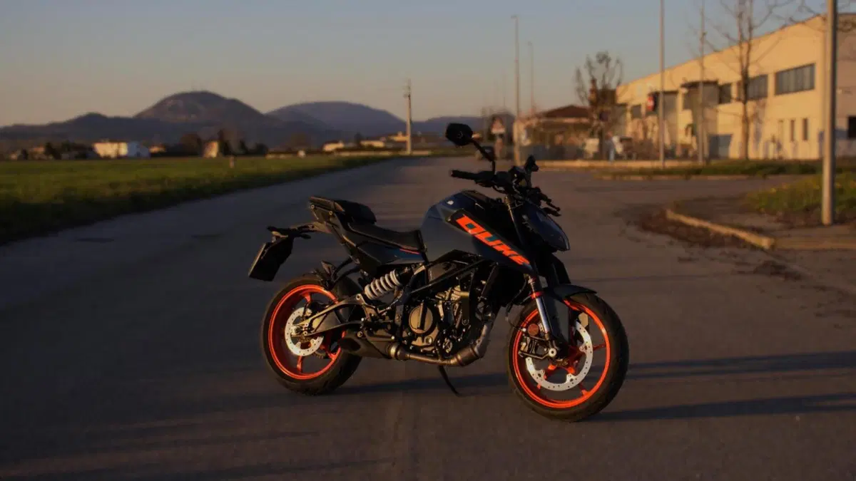 KTM 125 Duke (2024 - 25) 