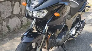 Yamaha   (8)