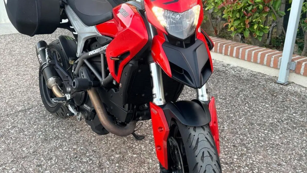 Ducati Hyperstrada 821 (2013 - 15) 