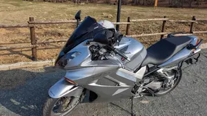 Honda VFR 800 (2006 - 13)  (3)