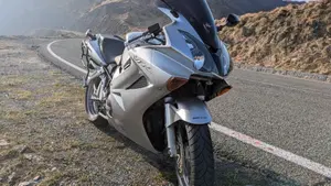 Honda VFR 800 (2006 - 13)  (5)