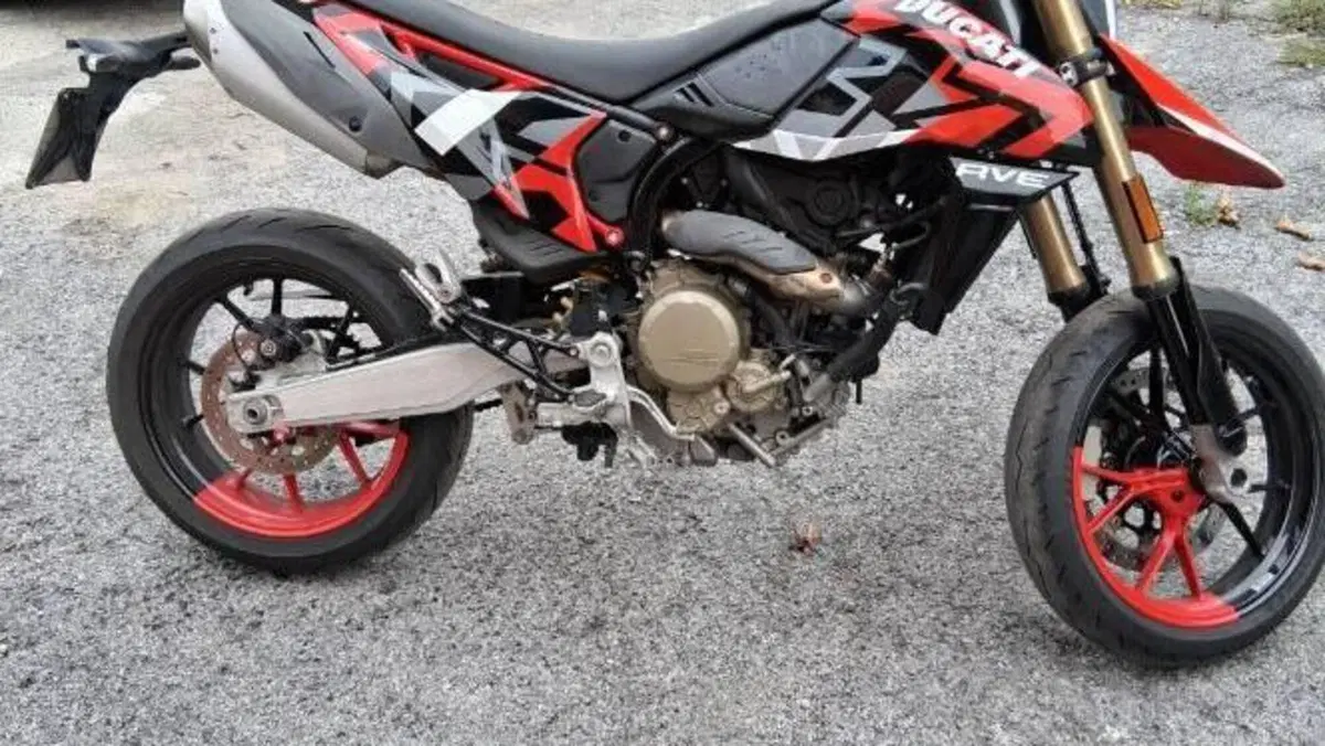 Ducati Hypermotard 698 Mono RVE (2024 - 26)  (3)
