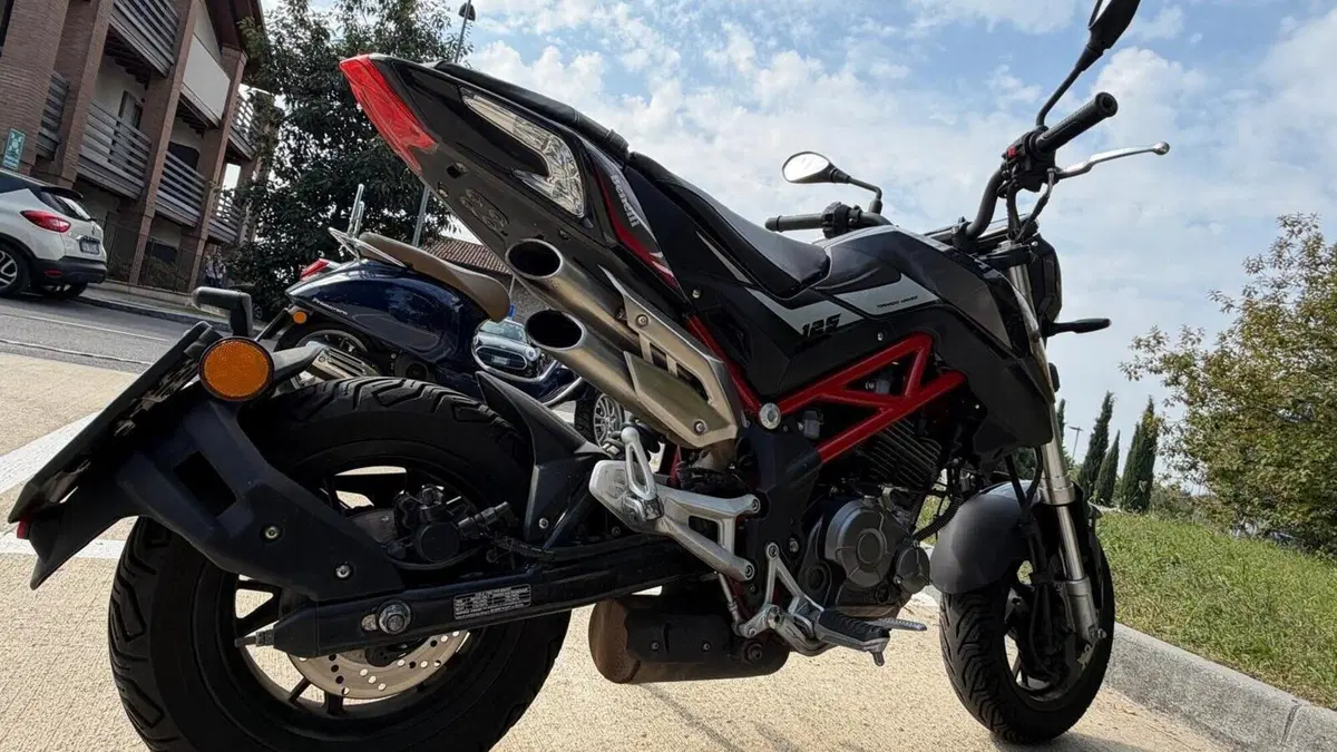 Benelli Tornado Naked T 125 (2021)  (2)