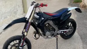 Honda @ 125 ES (2000 - 04) 