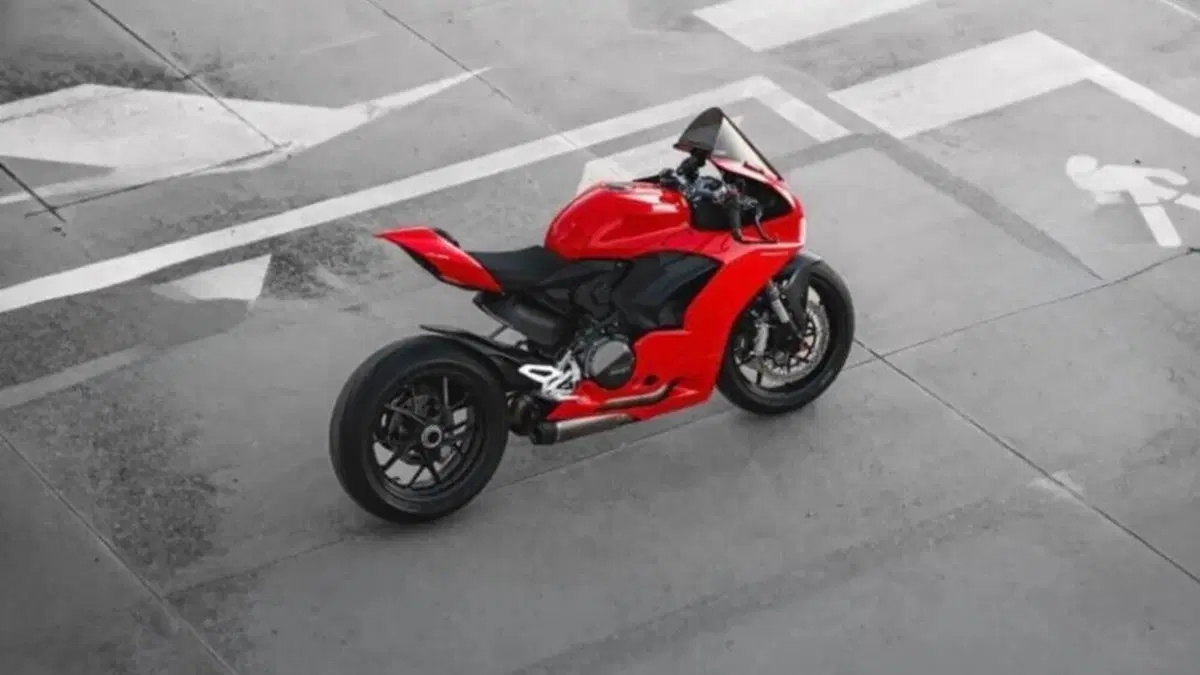 Ducati Panigale V2 (2021 - 24)  (9)