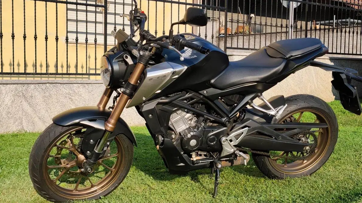 Honda CB 125 R (2021 - 23)  (7)
