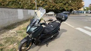 Yamaha X-Max 300 Tech Max (2021 - 24) 