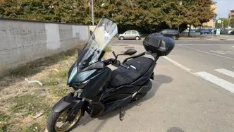 Yamaha X-Max 300 Tech Max (2021 - 24) usata
