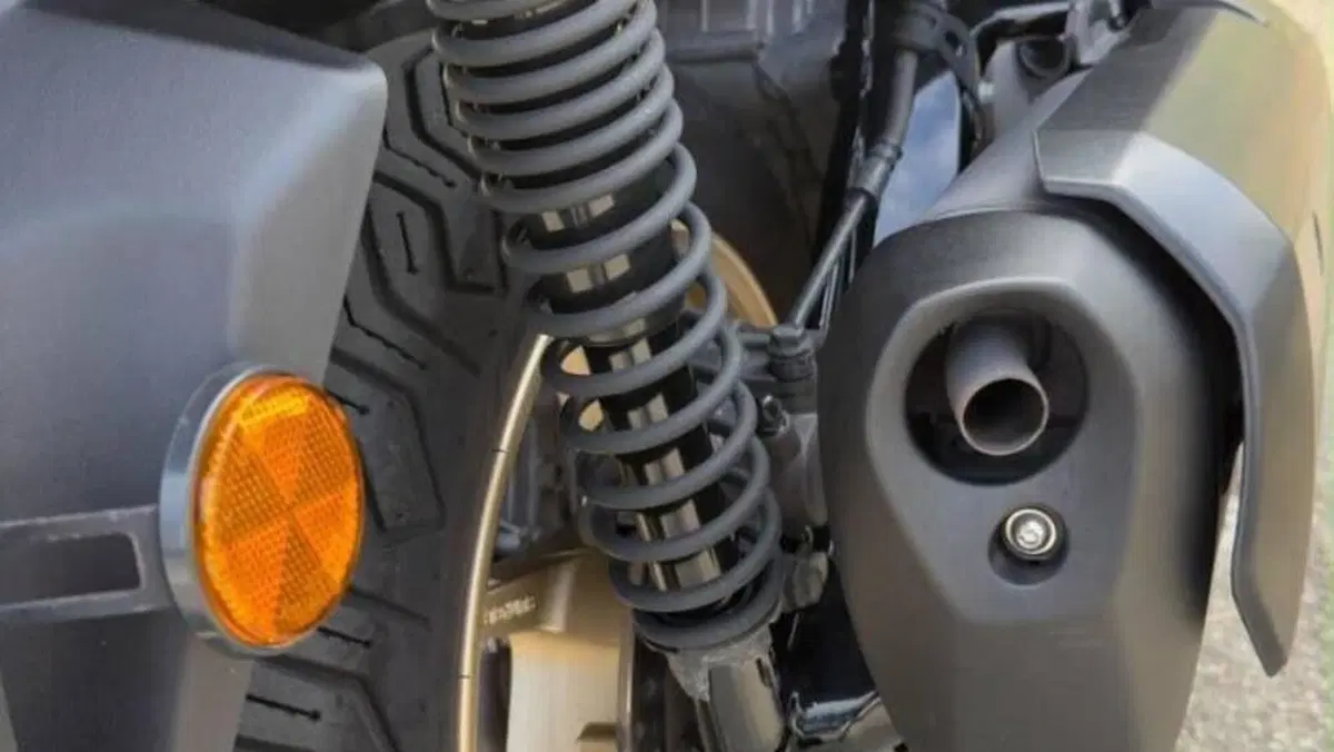 Yamaha X-Max 300 Tech Max (2021 - 24)  (5)
