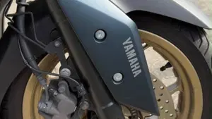 Yamaha X-Max 300 Tech Max (2021 - 24)  (7)